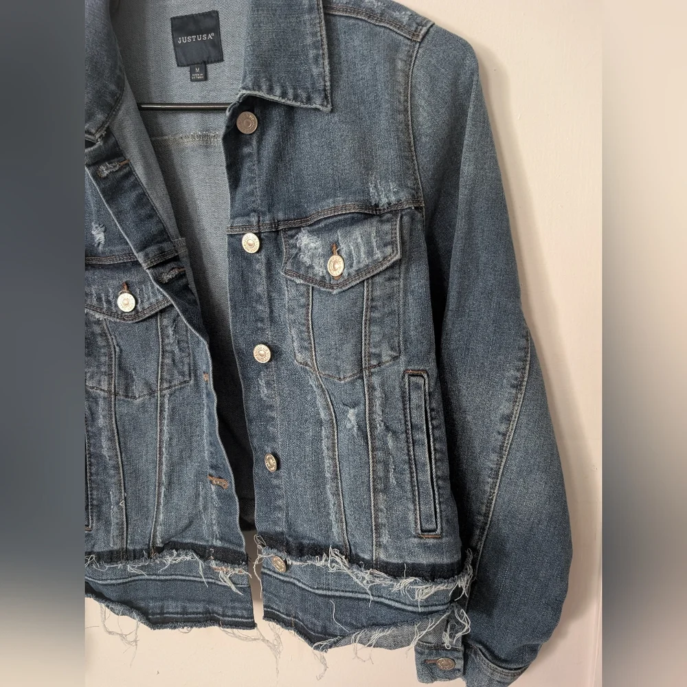 Just USA Distressed Denim‎ Jean Jacket